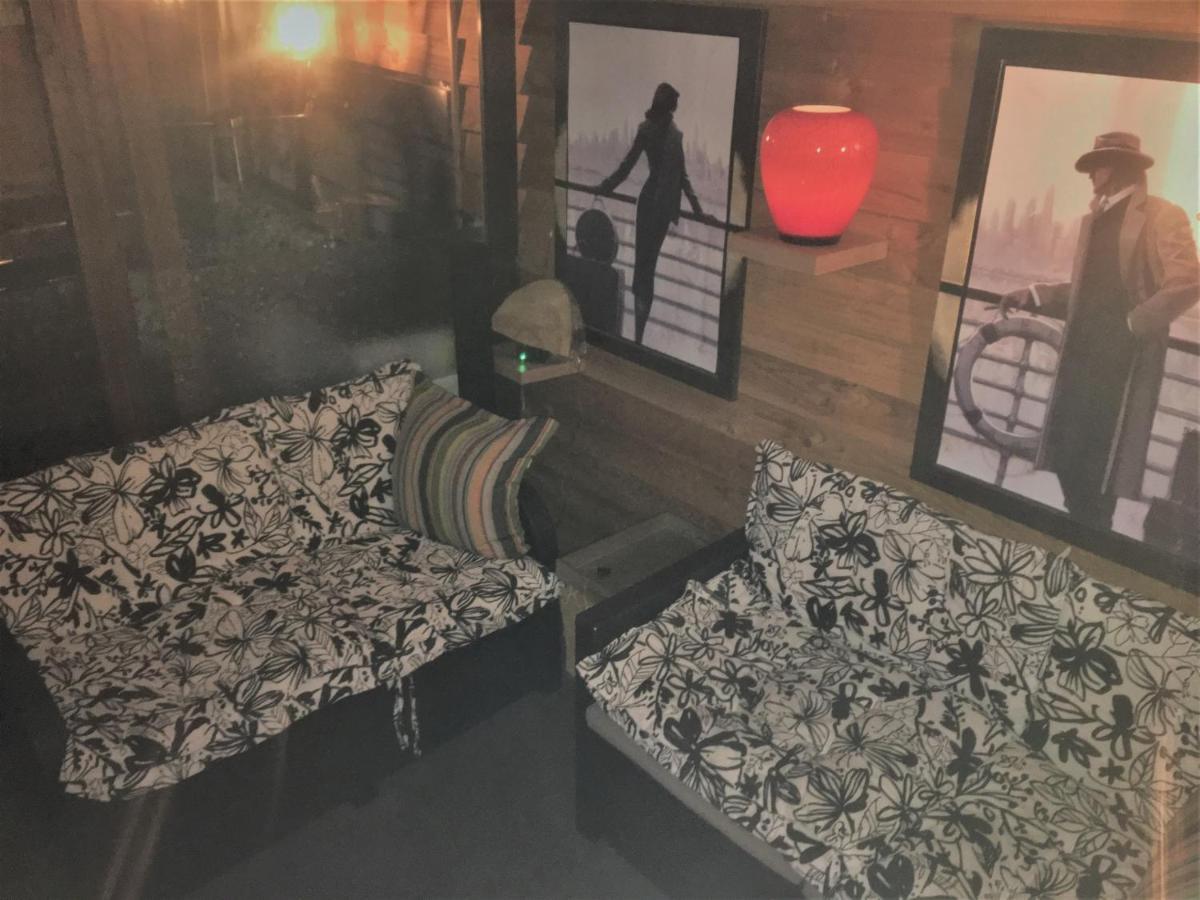 バドフーフェドルプ Gardenhouse Mariposaヴィラ エクステリア 写真